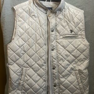 Men’s vest lot U.S. Polo Assn. Men's Quilted Cream Vest